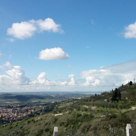 Panoramico10 Apartment With A View In Valpolicella SantʼAmbrogio di Valpolicella Dış mekan fotoğraf